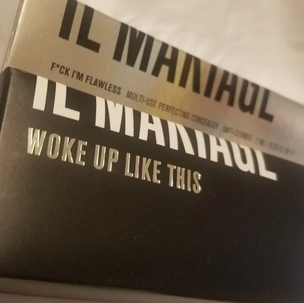 ILM Woke Up Flawless Duo